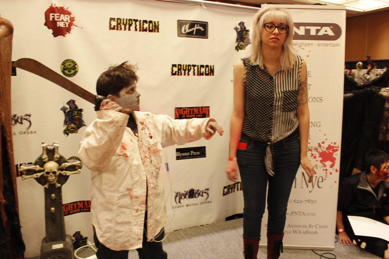 Crypticon 2013 — cosplayer in mid-pose, staying in character