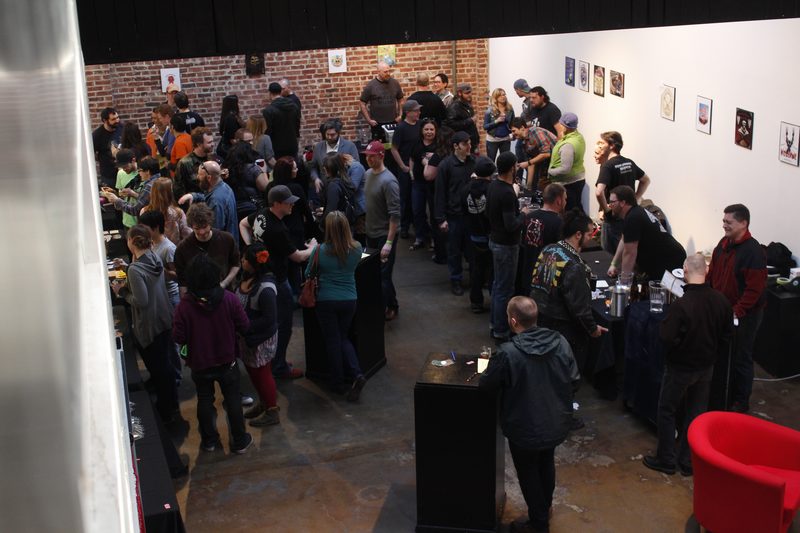 Brews of Anime — the room filling up, April 2013